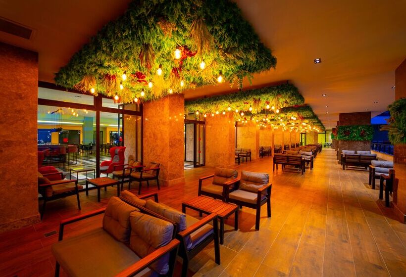 Noxinn Deluxe Hotel   All Inclusive