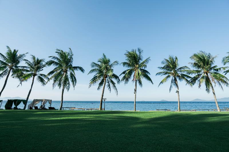 هتل Palm Garden Beach Resort & Spa