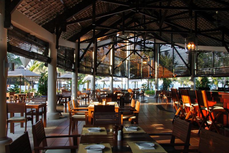 هتل Palm Garden Beach Resort & Spa