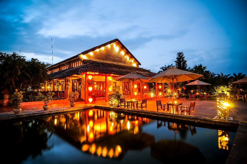 هتل Palm Garden Beach Resort & Spa