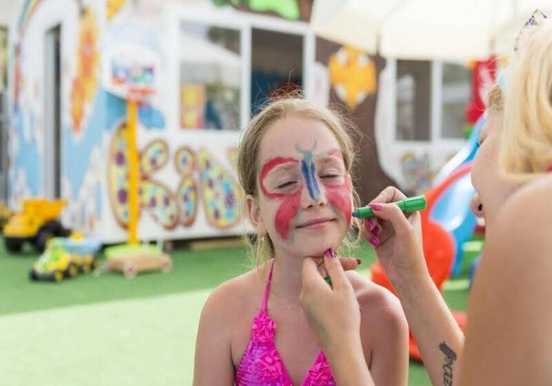 Pasa Beach Hotel   All Inclusive