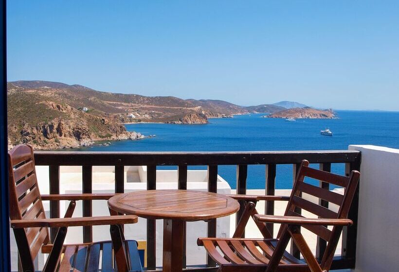 בית מלון כפרי Patmos Paradise