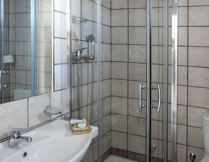 בית מלון כפרי Patmos Paradise