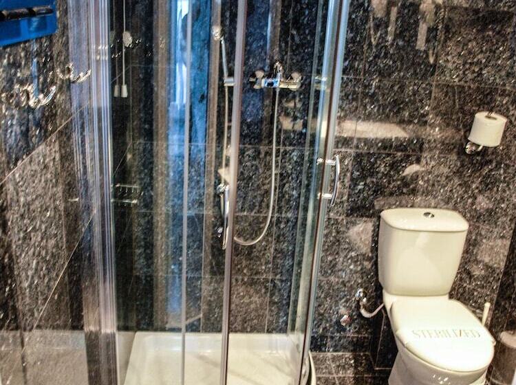 בית מלון כפרי Patmos Paradise