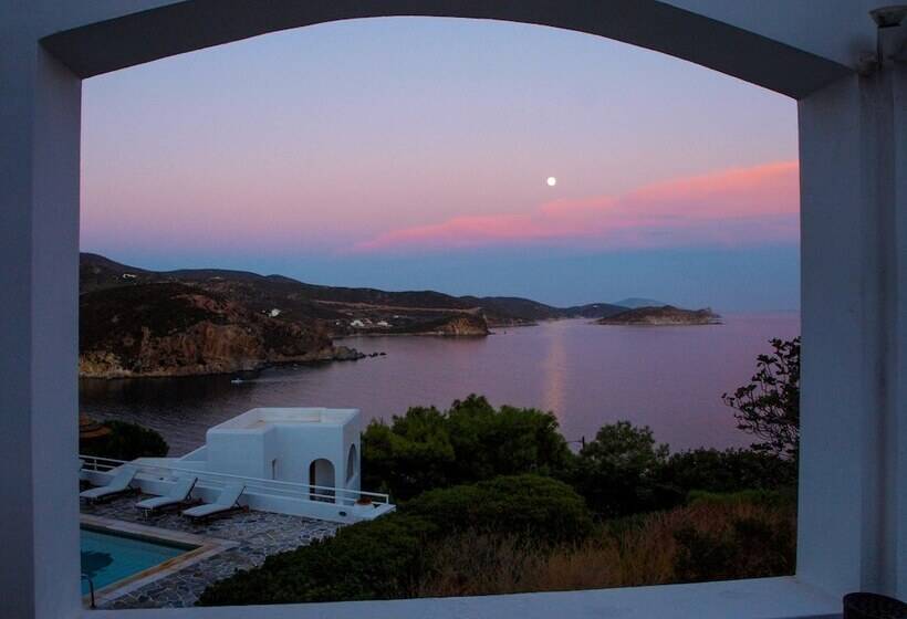 בית מלון כפרי Patmos Paradise