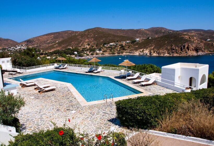 בית מלון כפרי Patmos Paradise