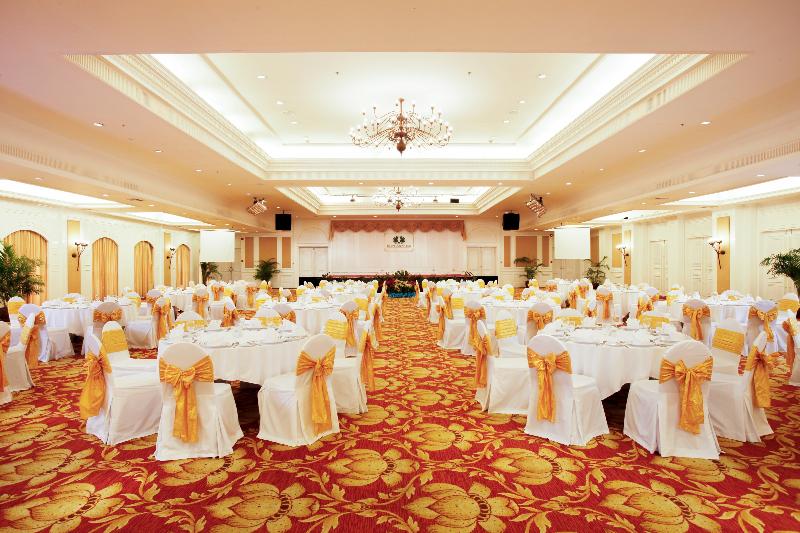 Phuket Graceland Resort and Spa