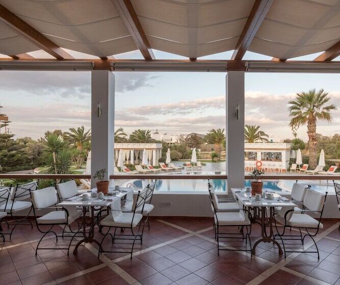 ホテル Porto Naxos