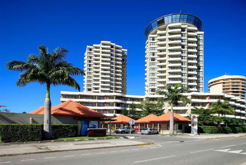 Ramada Hotel & Suites By Wyndham Noumea