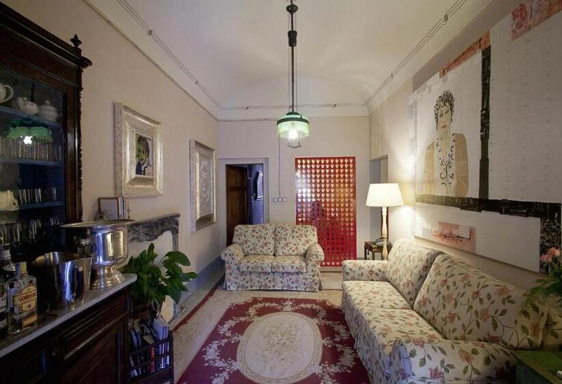 酒店 Residenza Palazzo Visdomini