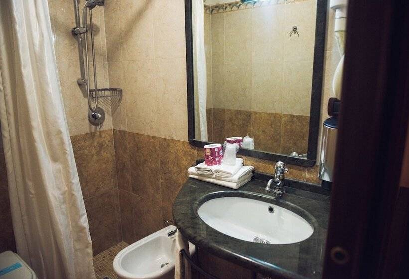 בית מלון כפרי Robinson