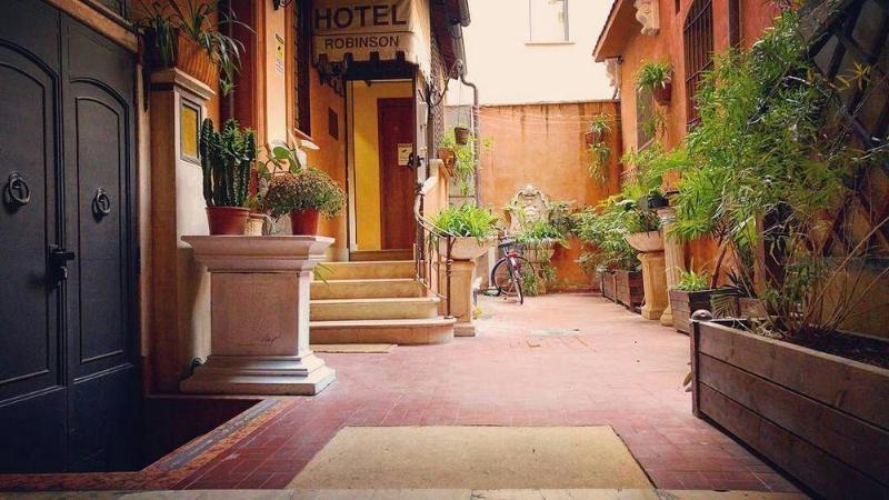 בית מלון כפרי Robinson