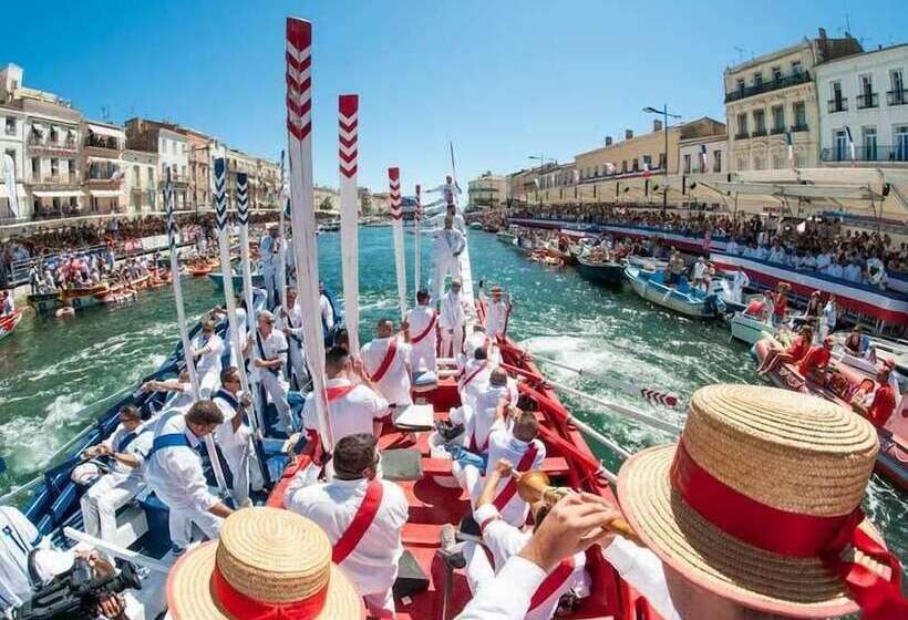 فندق The Originals City, Hôtel L Hippocampe, Sète Balaruc Le Vieux