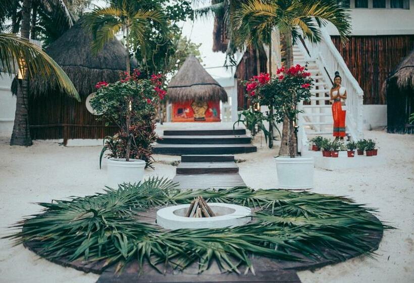 هتل Shambala Petit  Tulum