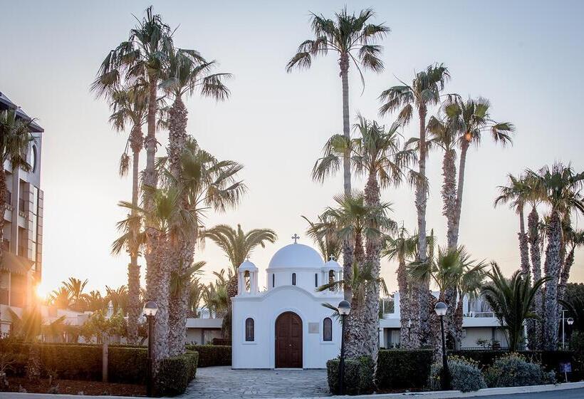 فندق Sol by Meliá Marina Beach