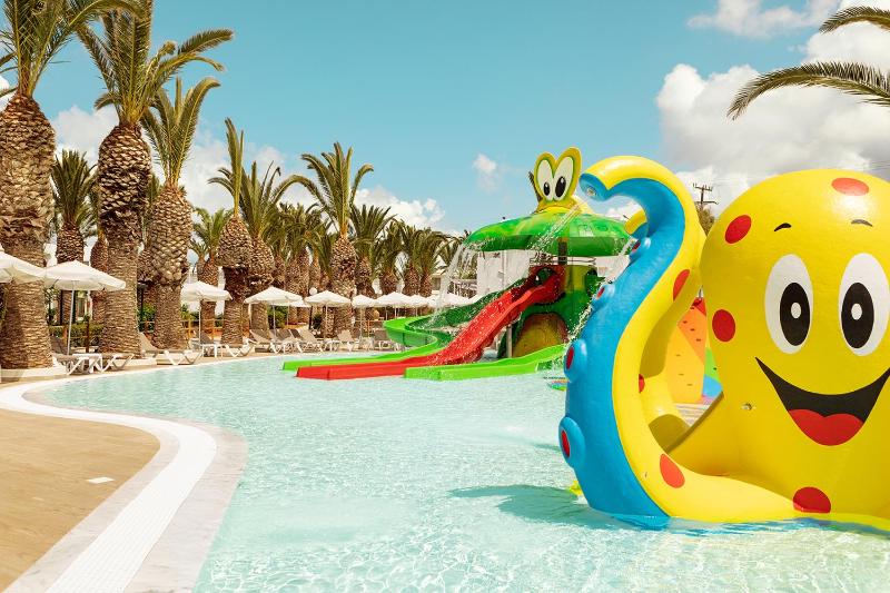 فندق Sol by Meliá Marina Beach