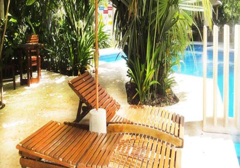 Sotavento Hotel & Yacht Club