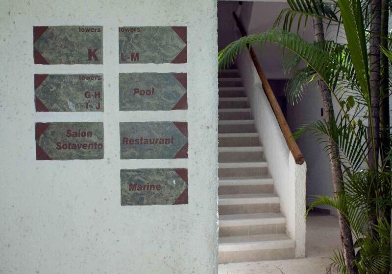 Sotavento Hotel & Yacht Club