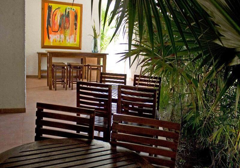 Sotavento Hotel & Yacht Club