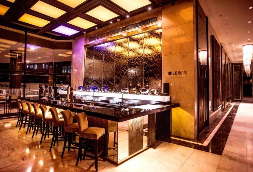 בית מלון כפרי Southern Sun Cape Sun