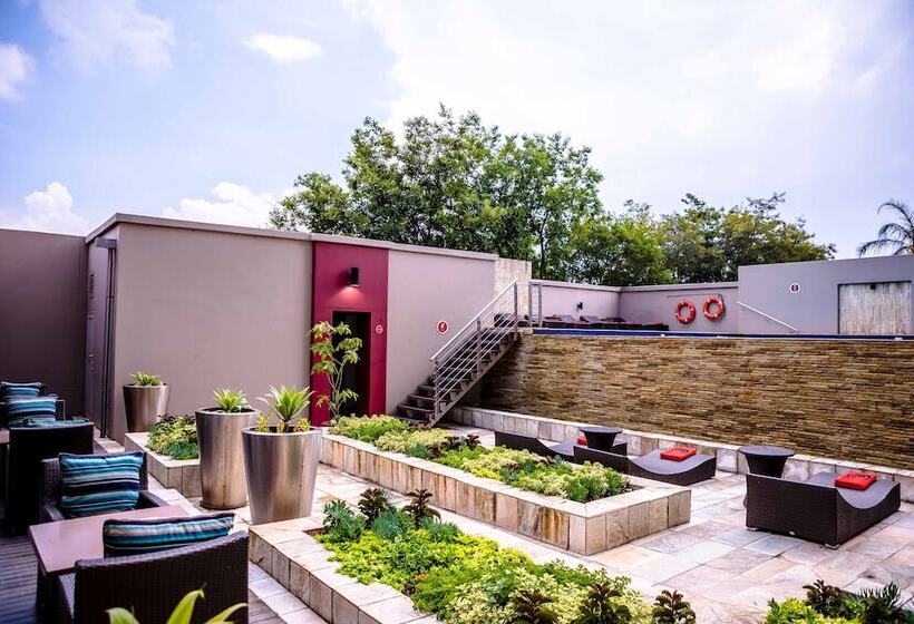Отель Southern Sun Rosebank, Johannesburg