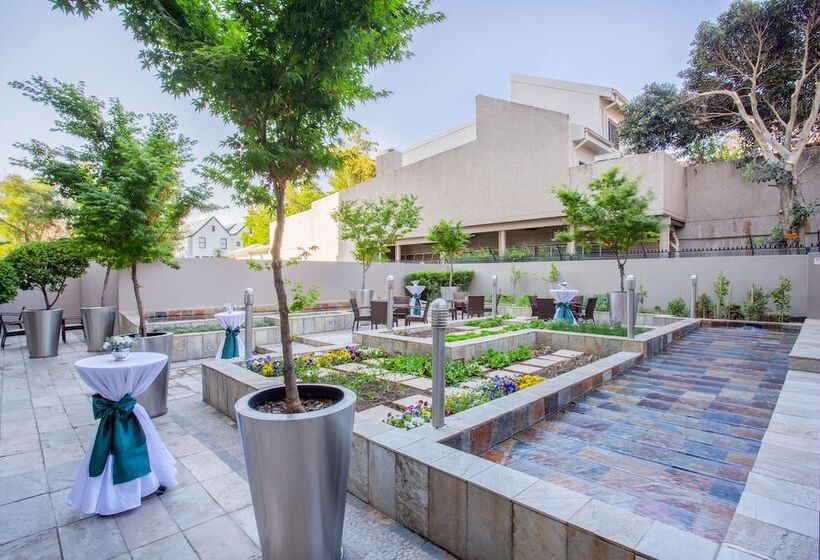 Отель Southern Sun Rosebank, Johannesburg