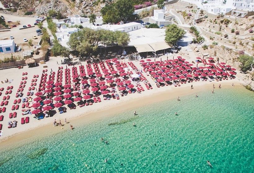 فندق Super Paradise