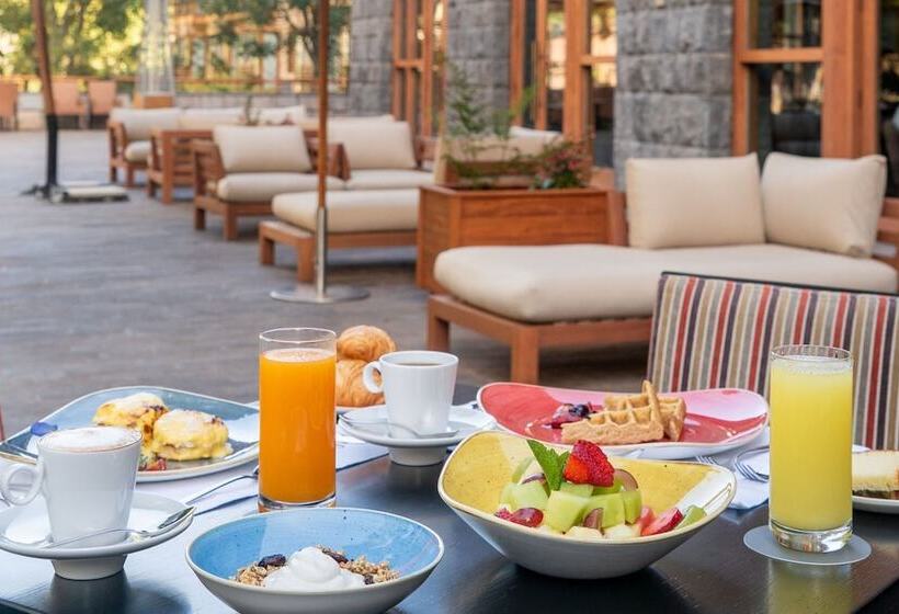 هتل Tambo Del Inka, A Luxury Collection Resort & Spa, Valle Sagrado