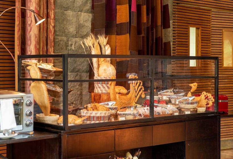 هتل Tambo Del Inka, A Luxury Collection Resort & Spa, Valle Sagrado