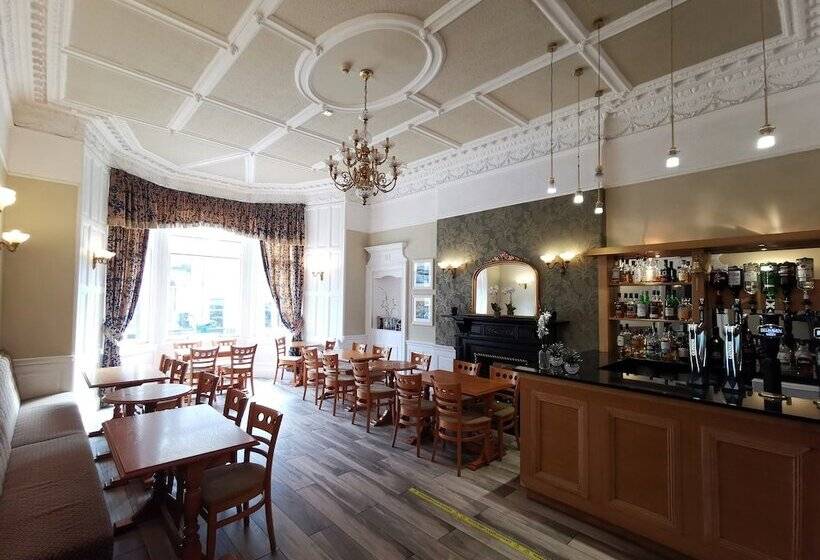 ホテル The Haymarket Lairg