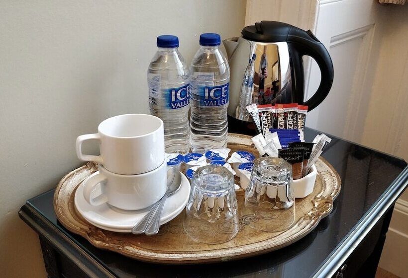 ホテル The Haymarket Lairg