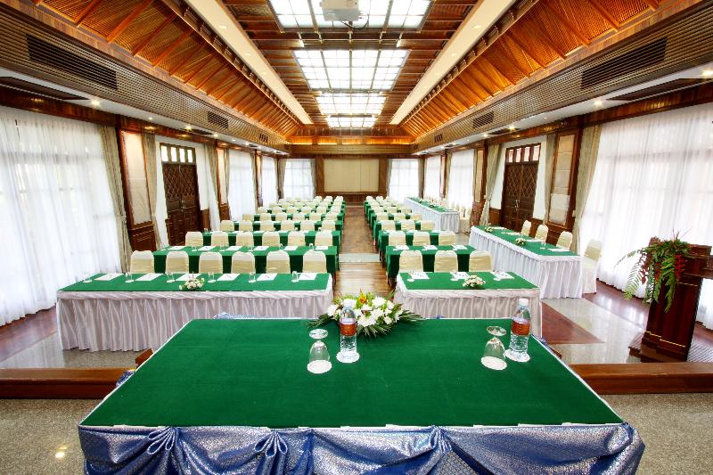 فندق The Hotspring Beach Resort & Spa   Sha Extra Plus