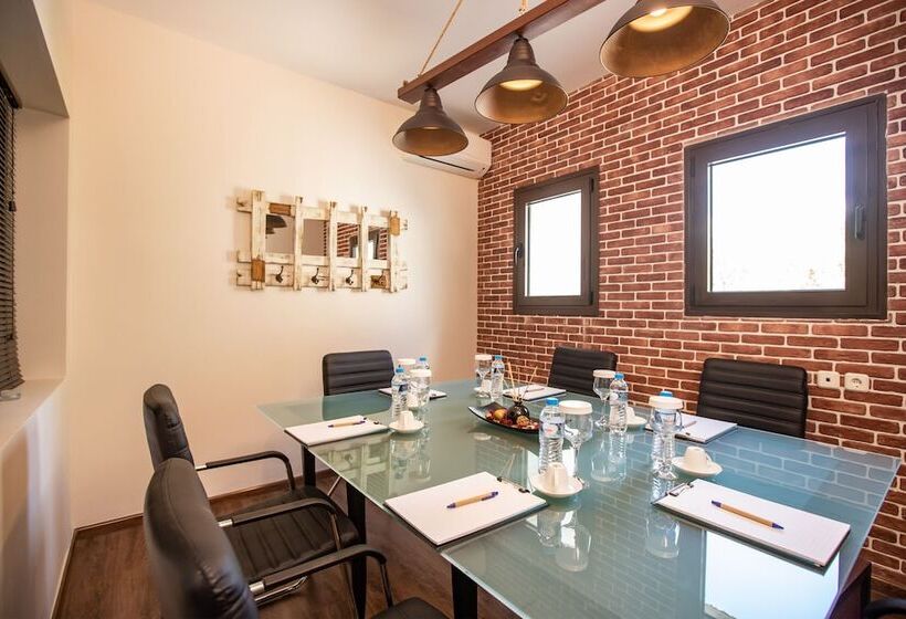 Theatro Hotel Odysseon