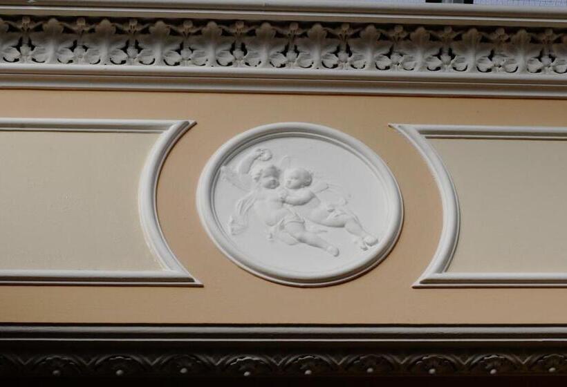 בית מלון כפרי Thistle