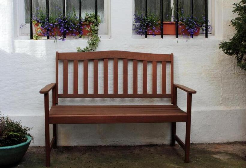 בית מלון כפרי Thistle