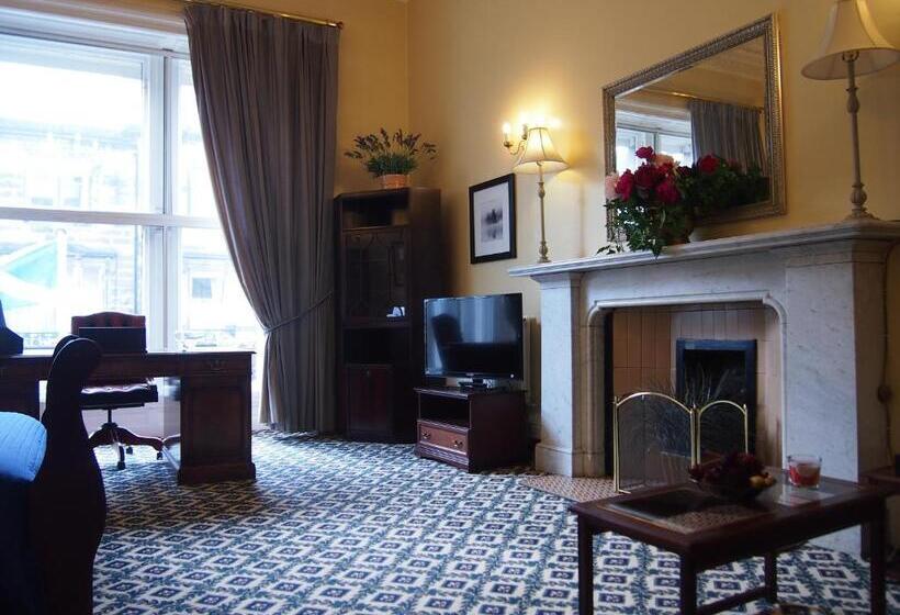 בית מלון כפרי Thistle