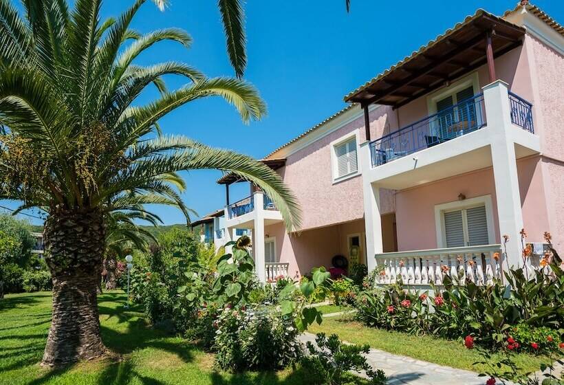 酒店 Three Stars Beach