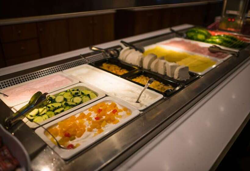 酒店 Three Stars Beach