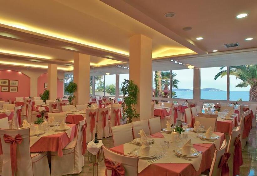 בית מלון כפרי Tolon Holidays