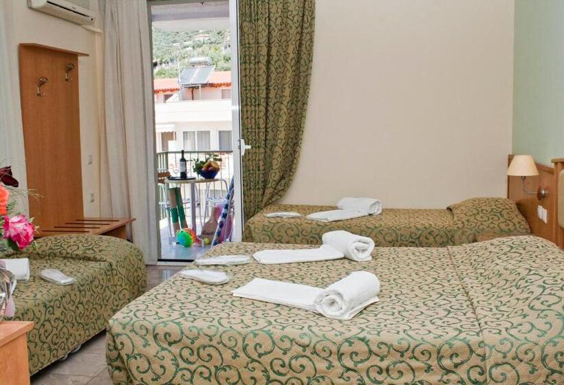 בית מלון כפרי Tolon Holidays