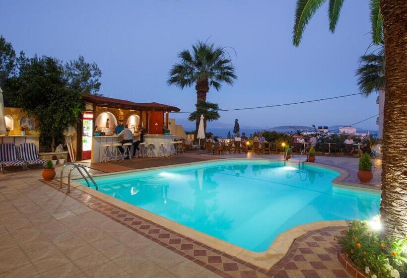 בית מלון כפרי Tolon Holidays