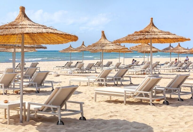 Oceana Hotel & Spa Focussed Adults