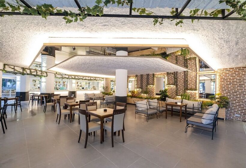 호텔 Utopia Beach Club