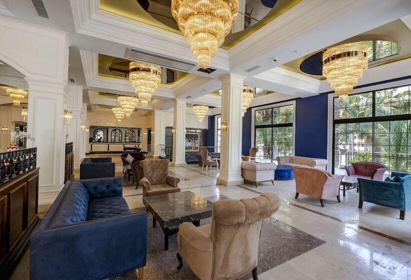 Отель Utopia Resort & Residence