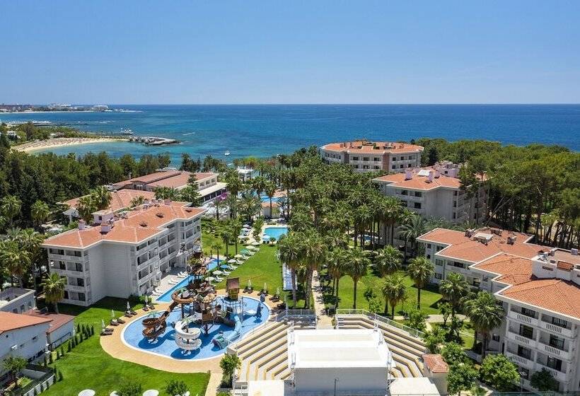 Отель Utopia Resort & Residence