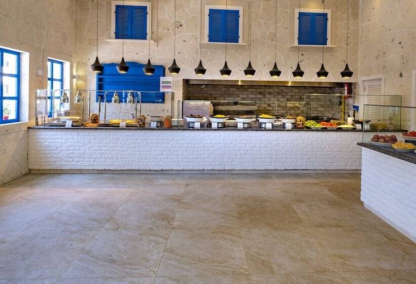 Отель Utopia Resort & Residence