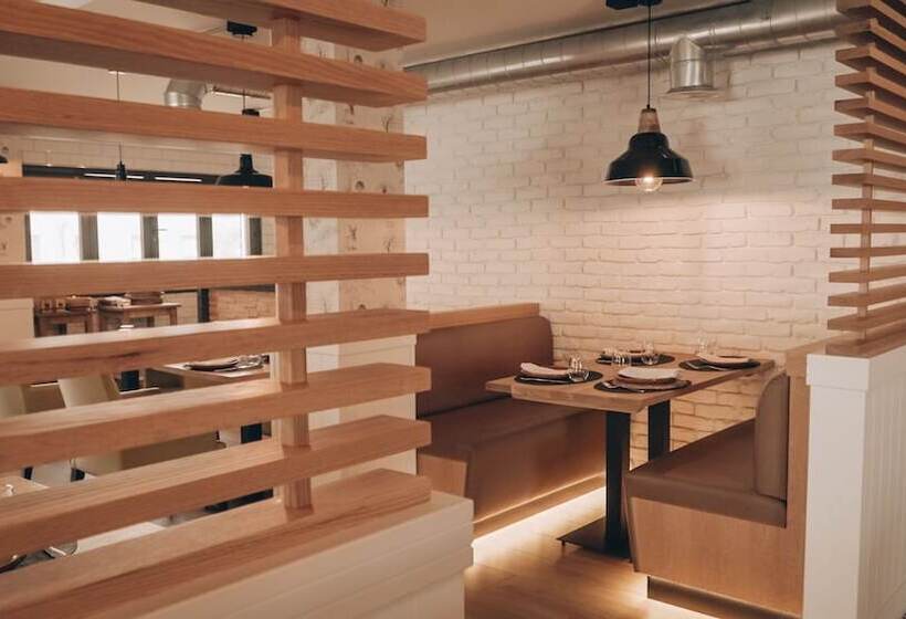 酒店 Vertice Sevilla Aljarafe