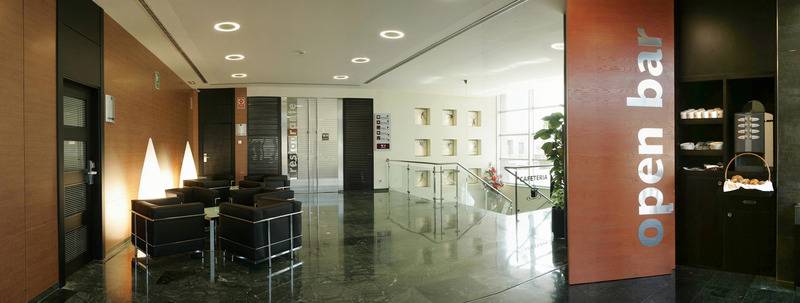 酒店 Vertice Sevilla Aljarafe