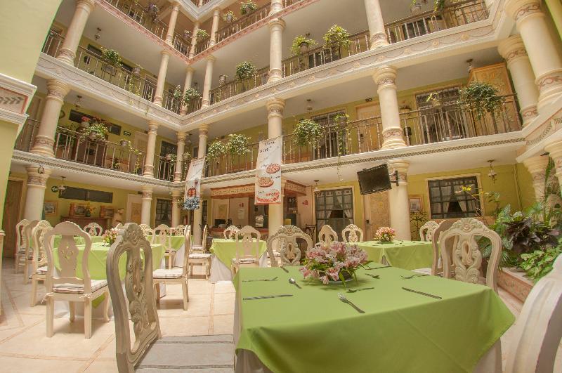 ホテル Villa Las Margaritas Plaza Cristal