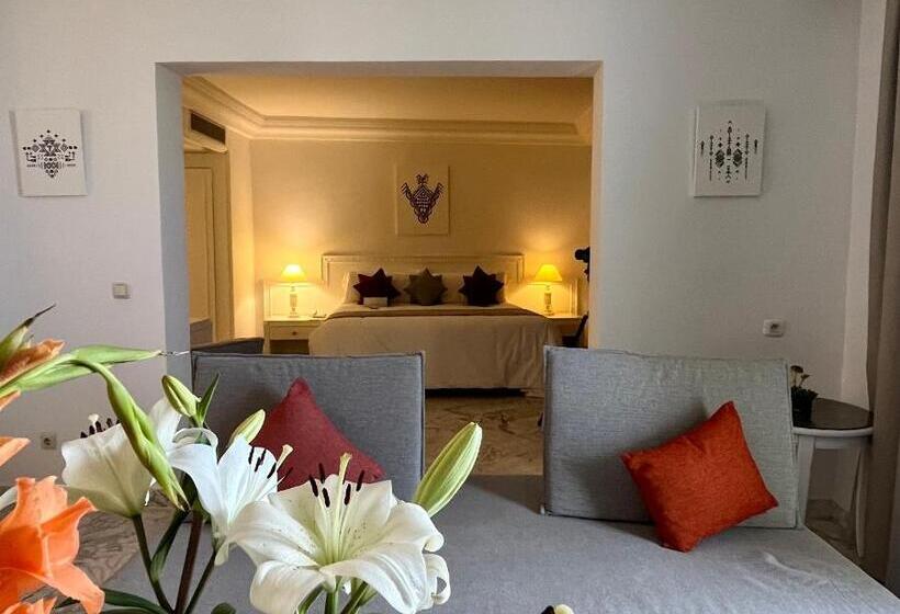 호텔 Hôtel Sentido Marillia Resort & Spa